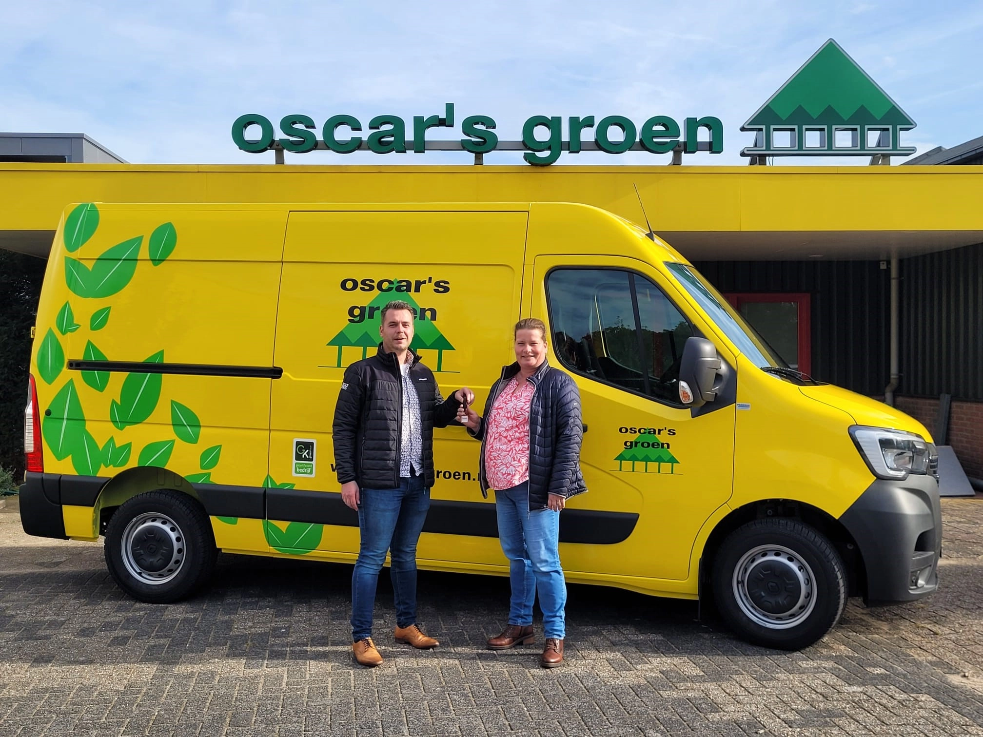 Weer een mooie gele blikvanger voor ons wagenpark